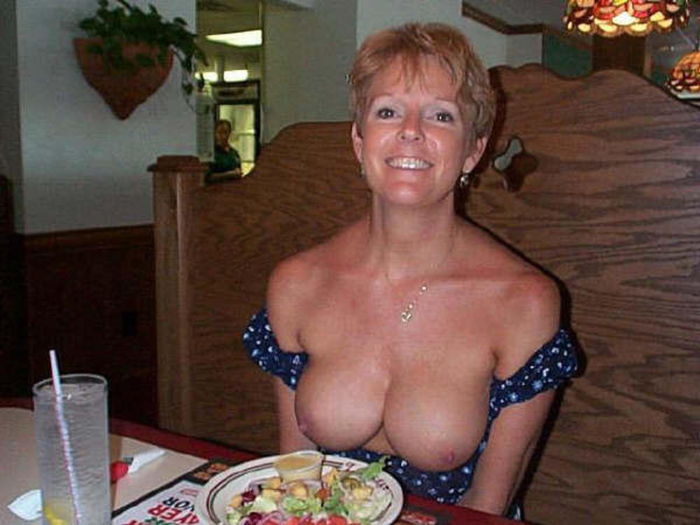 1000px x 750px - Flashing tits in restaurant - Naked Girls 18+. Comments: 4