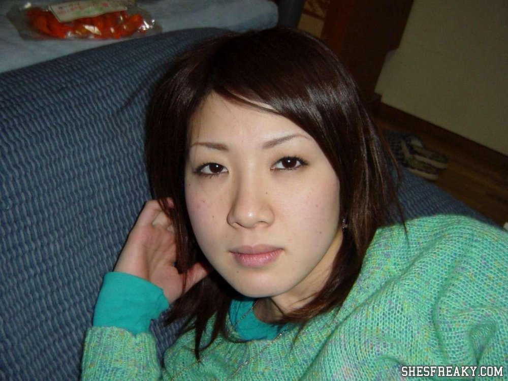 Asian Wife Posing Shesfreaky