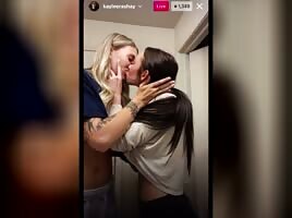  TikTok Lesbian Kissing and Making Out Live