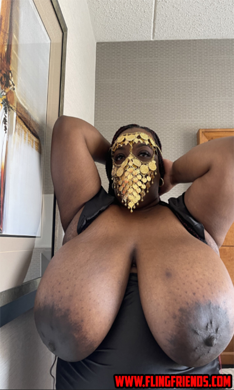 Big Tits Dark Areola Nipples - Ssbbw With Huge Tits Dark Areolas | Niche Top Mature