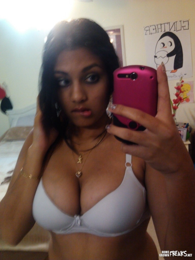 1 Sexy Indian 14 Shesfreaky