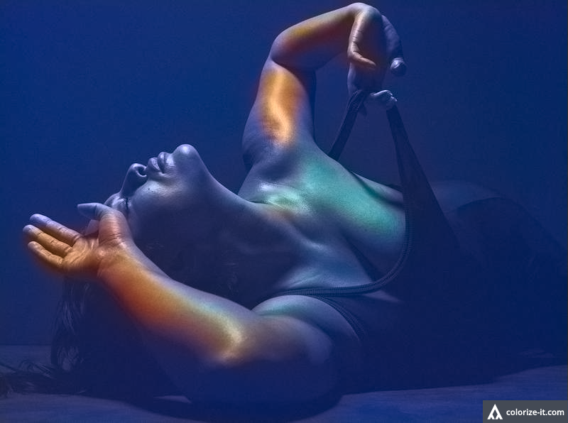 Ashley Graham In Color Shesfreaky