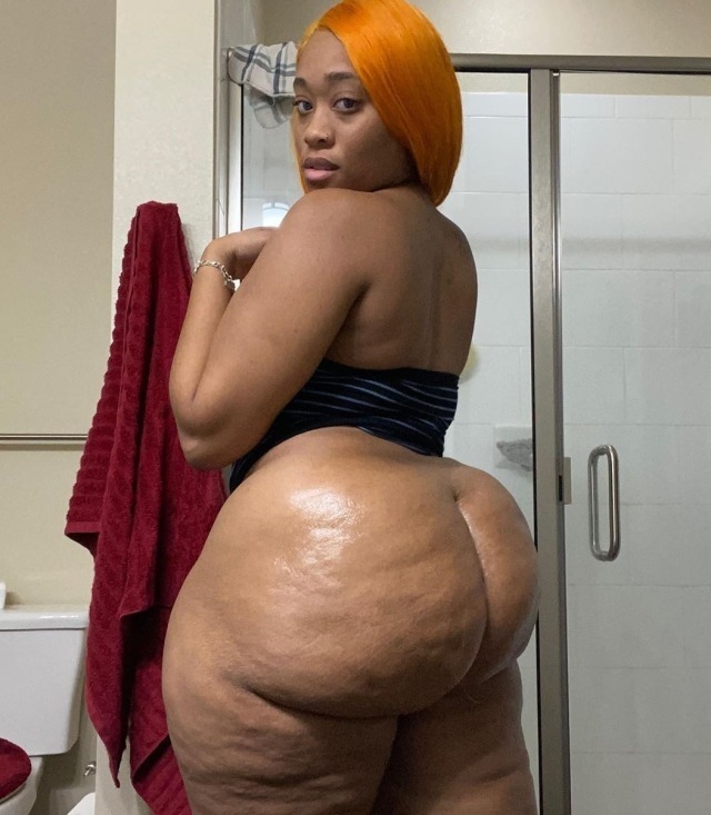 Brown Booty Shesfreaky 6507