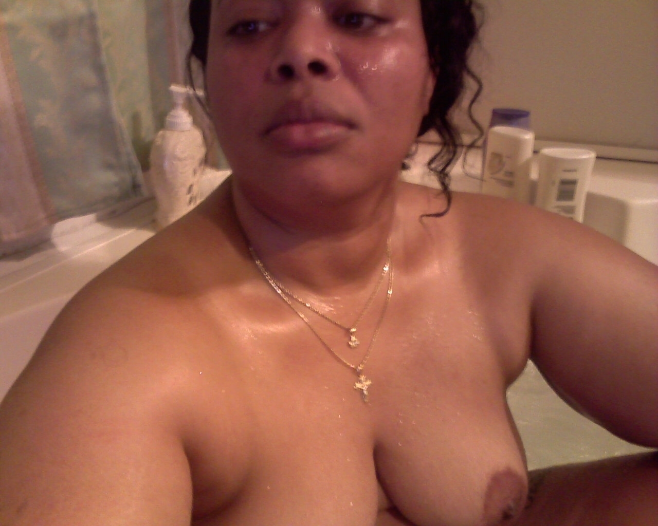 Ebony Milf Nude Selfie