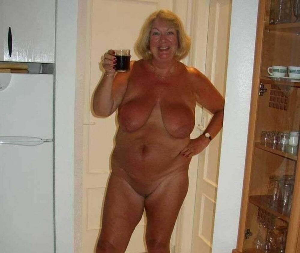 Women Over 50 Nude Shesfreaky 