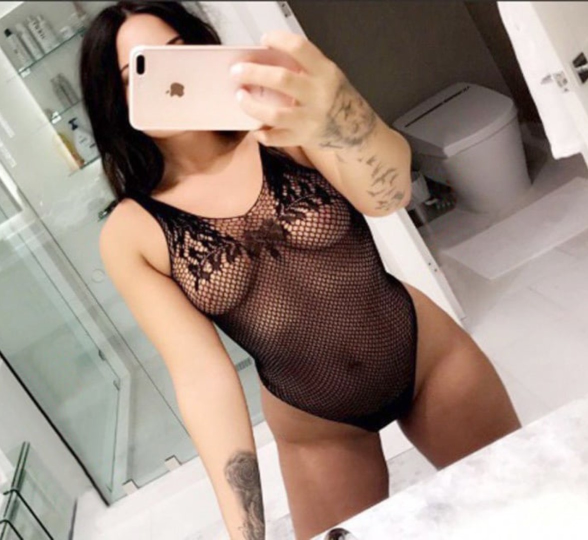 Demi Lovato Nude Picture