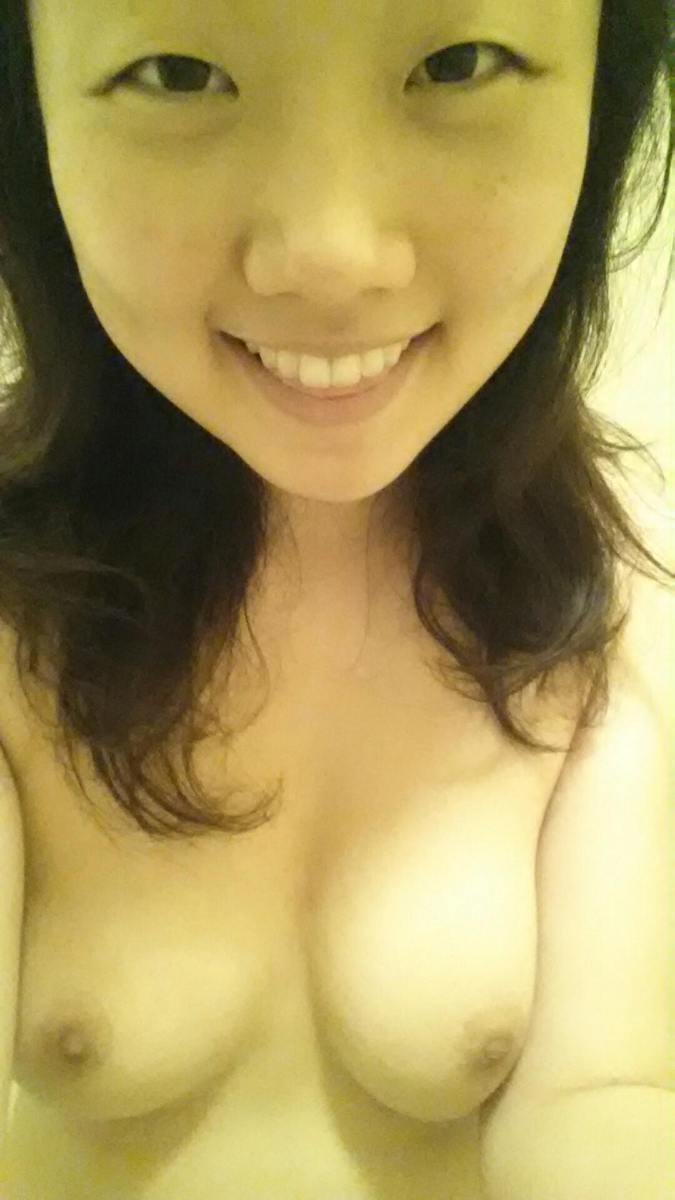 Hot nude korean girl