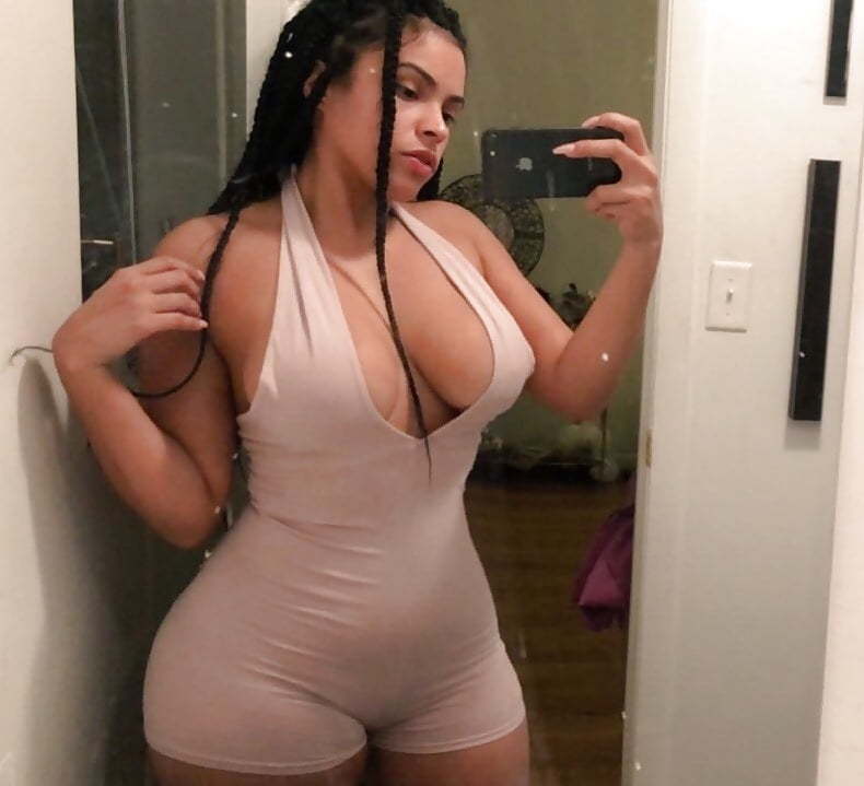 Latina With Thick Bodydamn Shesfreaky 6759