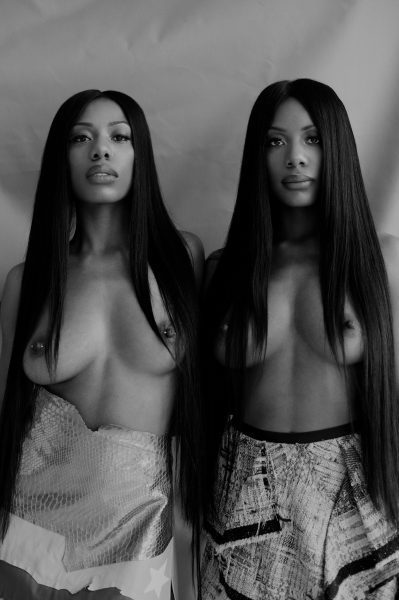 Shannade Clermont Twins Onlyfans Boobs.