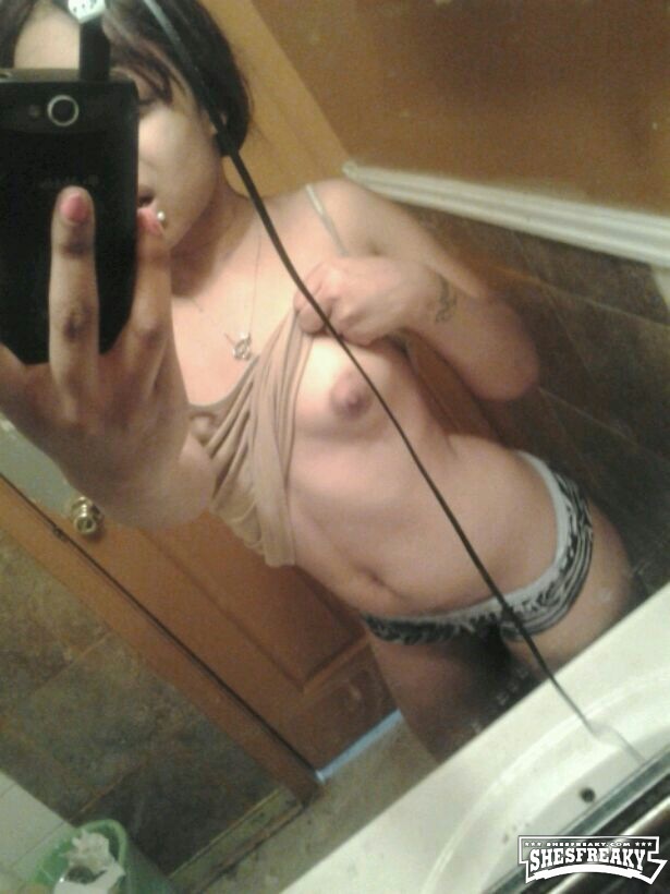 Kik Tonya ShesFreaky