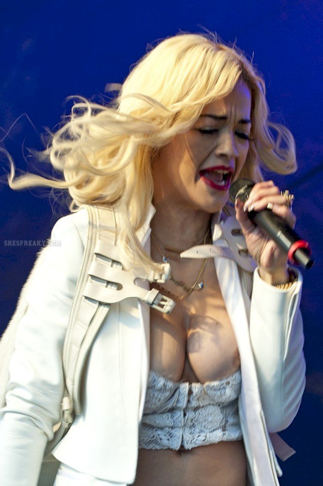 Rita Ora Nip Slip Shesfreaky