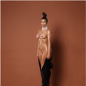 Kim Kardashian Paper Magazine Pics Shesfreaky